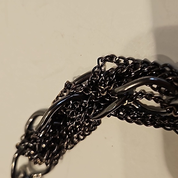 BLACK & GUNMETAL TWISTED Chains & Beads 18" Long Necklace - Picture 7 of 9